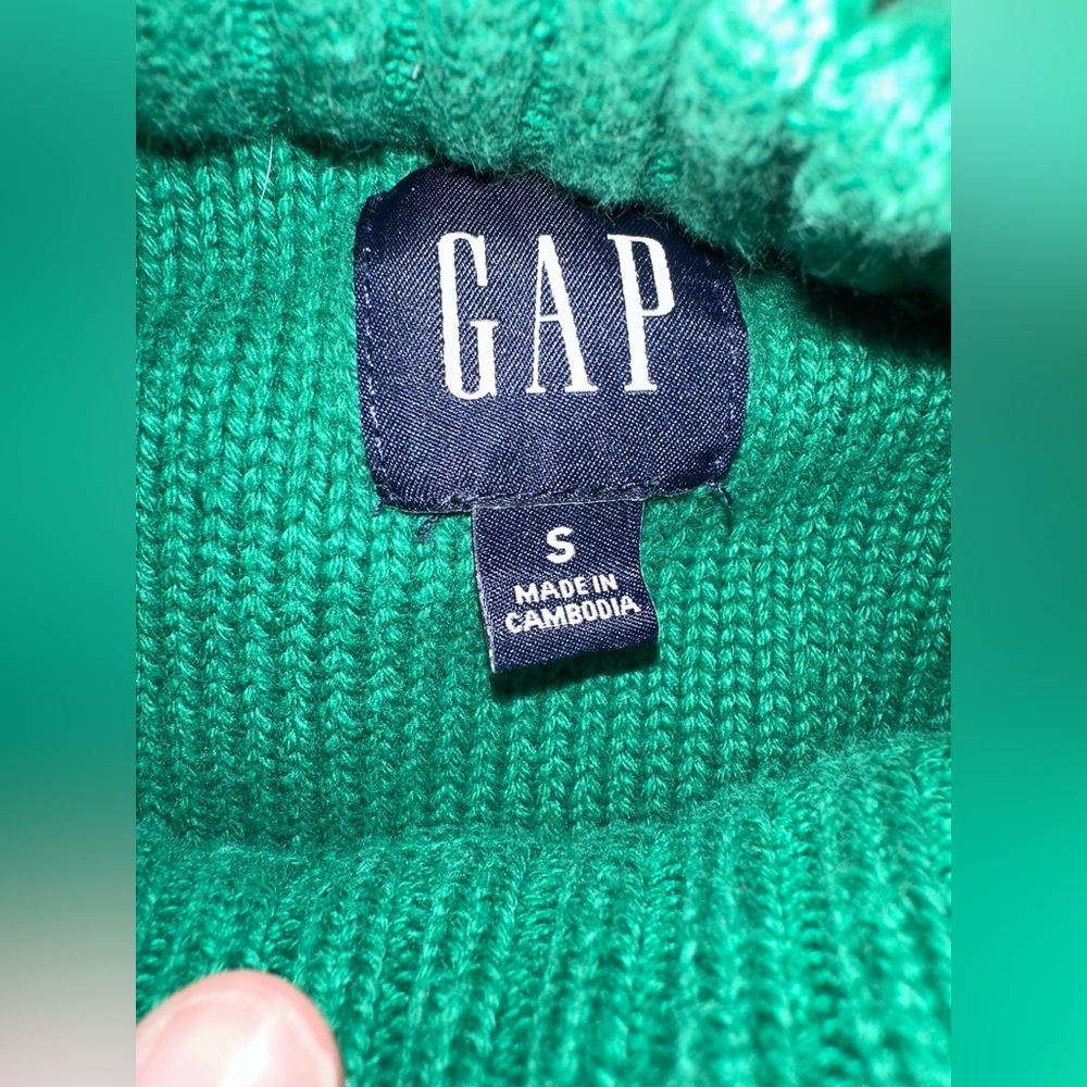 Gap Green women’s Cable Knit Sweater size small - Picture 3 of 4